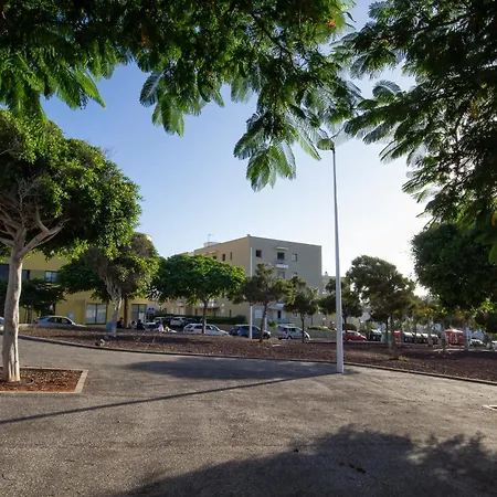 With Terrace And Pool * 蓬达德尔伊达尔戈