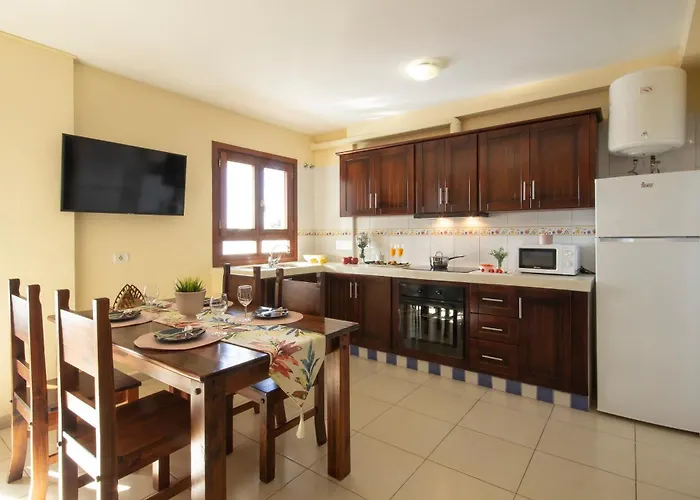 Appartamento With Terrace And Pool *