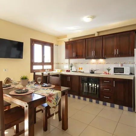 Апартаменты With Terrace And Pool *