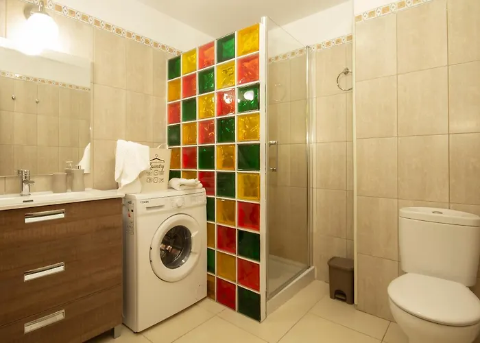 דירה With Terrace And Pool *