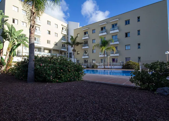 דירה With Terrace And Pool פונטה דל הידלגו