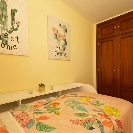 Apartamento With Terrace And Pool