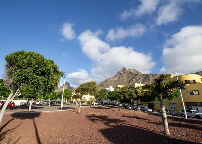 With Terrace And Pool *