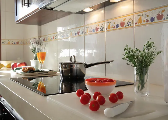 With Terrace And Pool شقة بونتا ديل هيدالغو